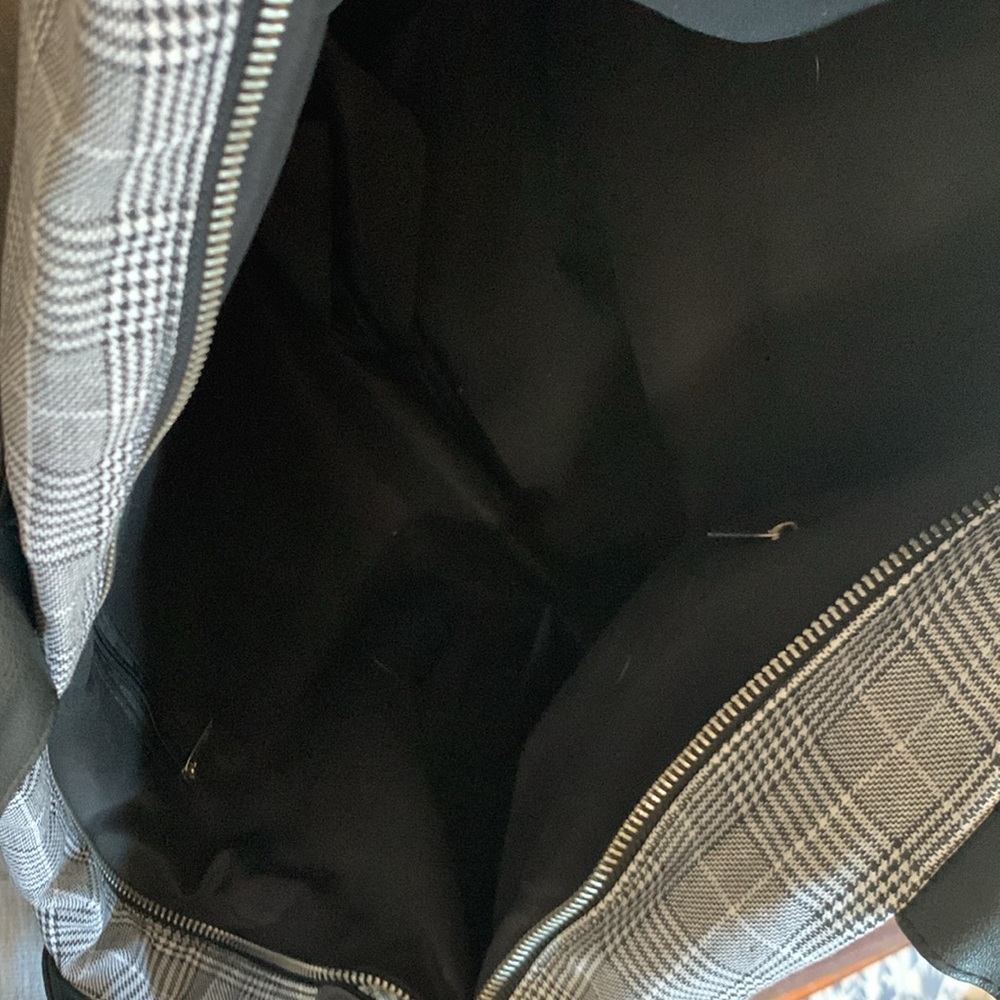 Houndstooth Tote. Bottom Zip Section. Multiple Po… - image 3